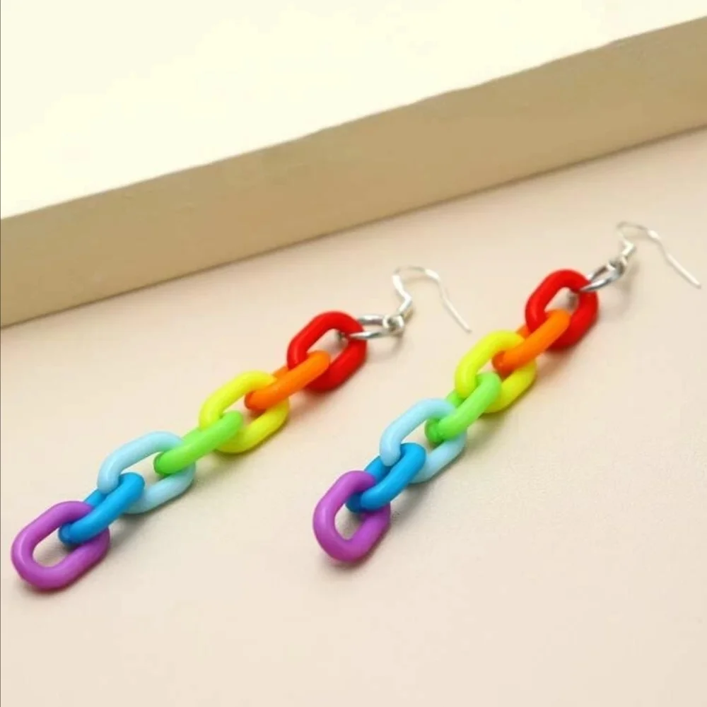 NWT Multicolor Dangle Earrings